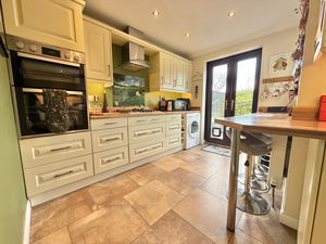 Photo 13- click for photo gallery